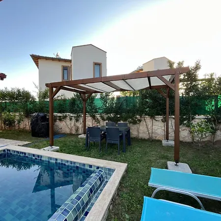 Derya Agullu 6 Kaş
