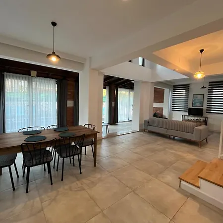 Derya Agullu 6 Villa